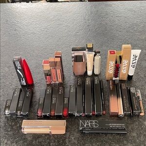 Makeup Bundle Patrick Ta, Fenty, Haus, NARS, GXVE Makeup Forever, Natasha Denona